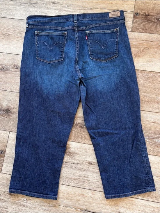 Levi's 515 Womens Capri Cropped Stretch Denim Jeans Size 14 Mid-Rise Medium Wash - Picture 2 of 11